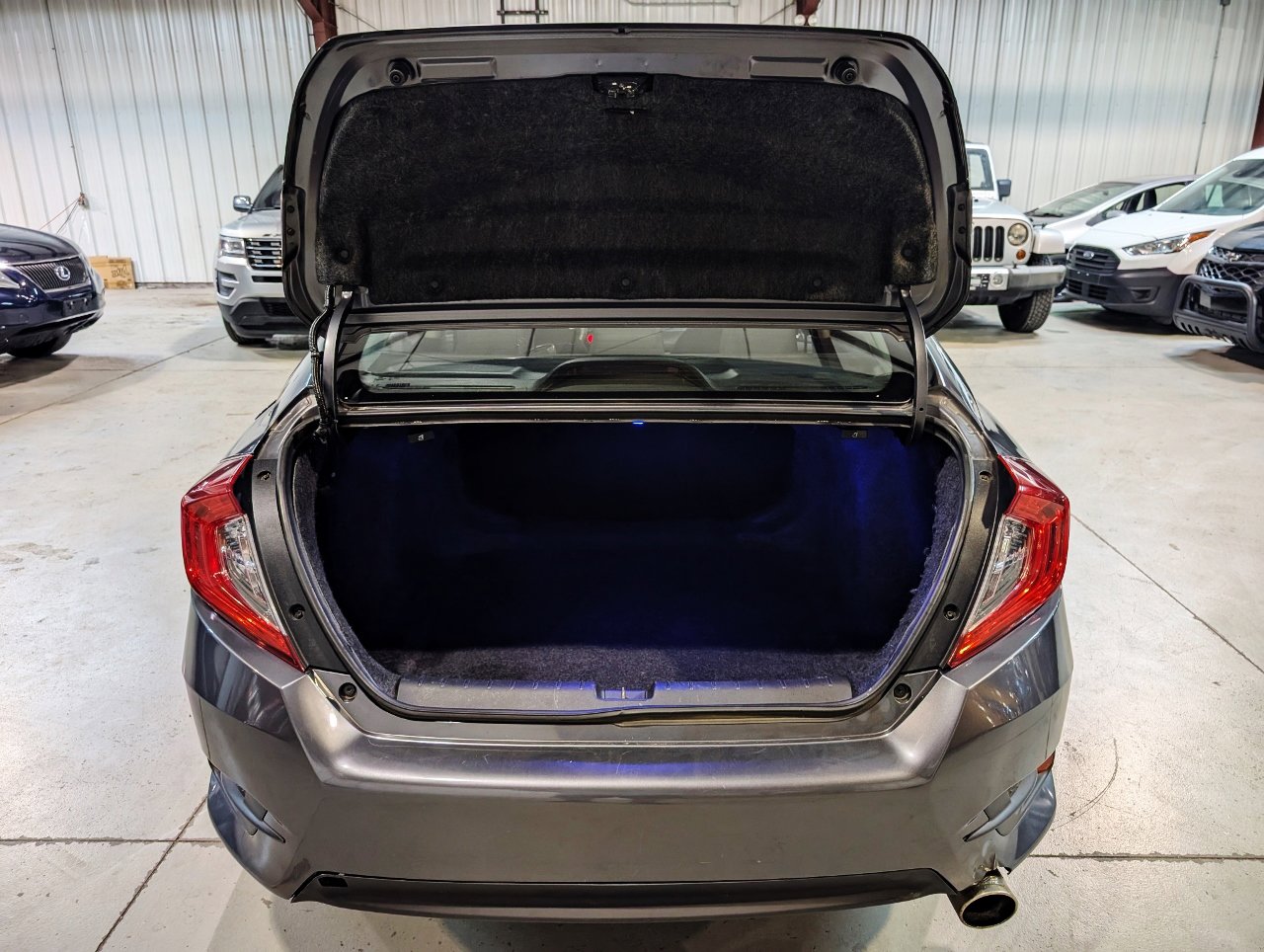 Used 2017 Honda Civic EX image 21