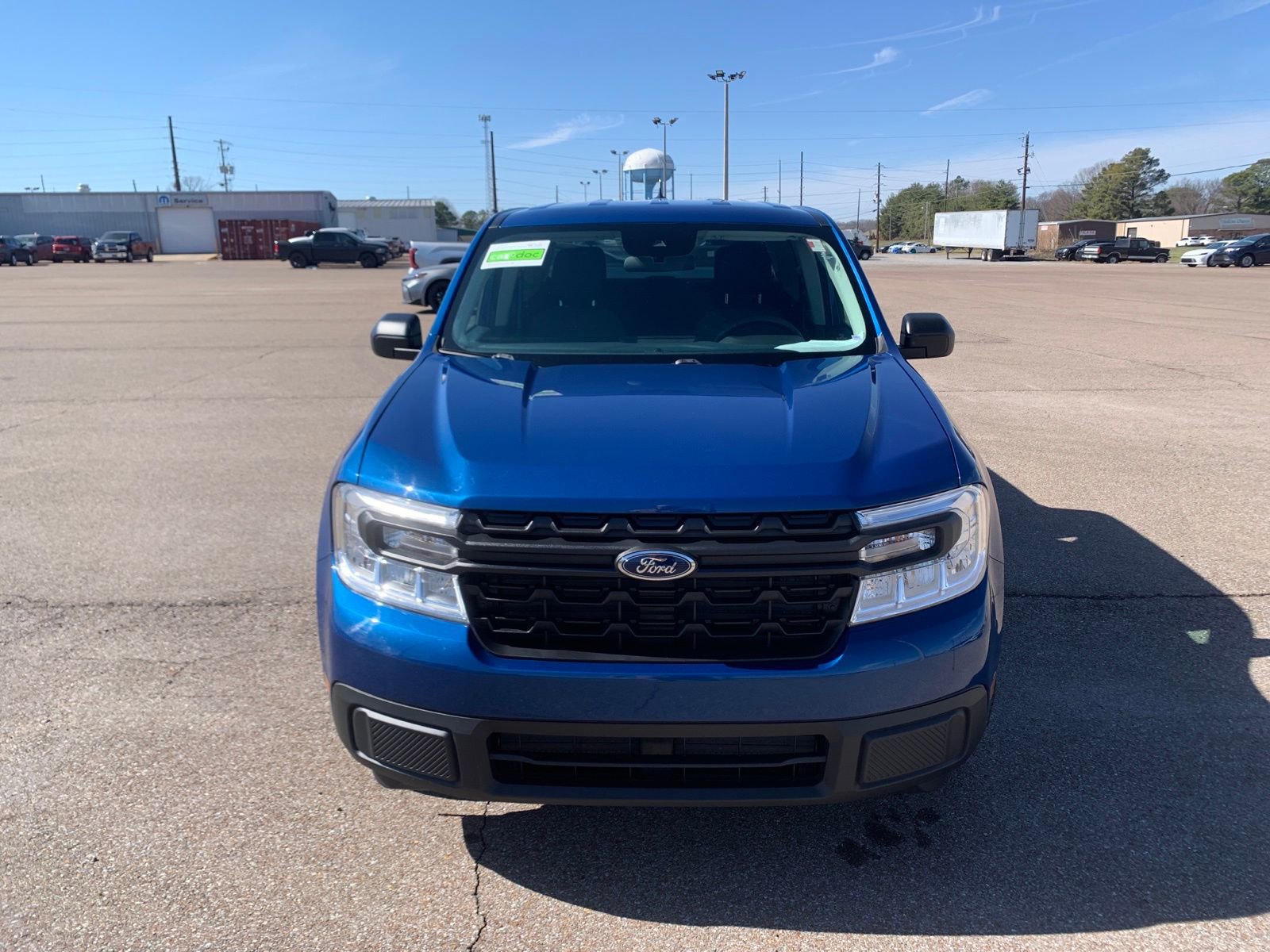 Used 2023 Ford Maverick XL image 2