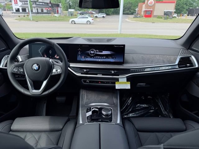 New 2026 BMW X5 xDrive40i w/ Premium Package AWD/4WD image 32