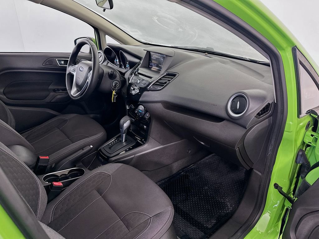 Used 2014 Ford Fiesta SE w/ Equipment Group 201A image 27