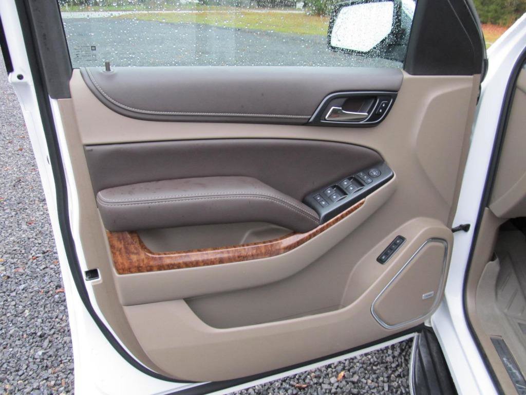 Used 2017 Chevrolet Tahoe Premier image 31