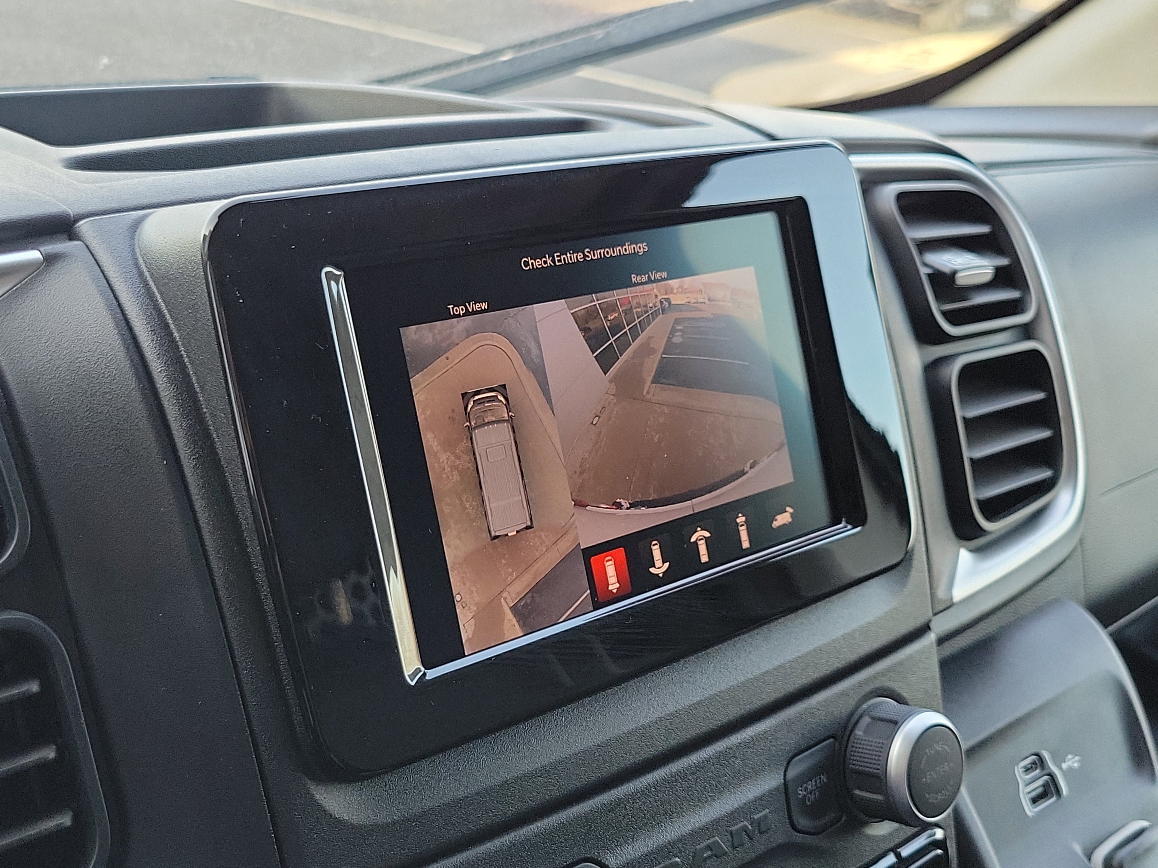 Used 2025 RAM ProMaster 2500 w/ Quick Order Package 22G SLT image 12