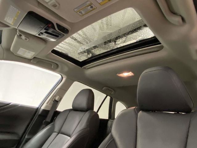 Used 2022 Subaru Outback Limited image 15