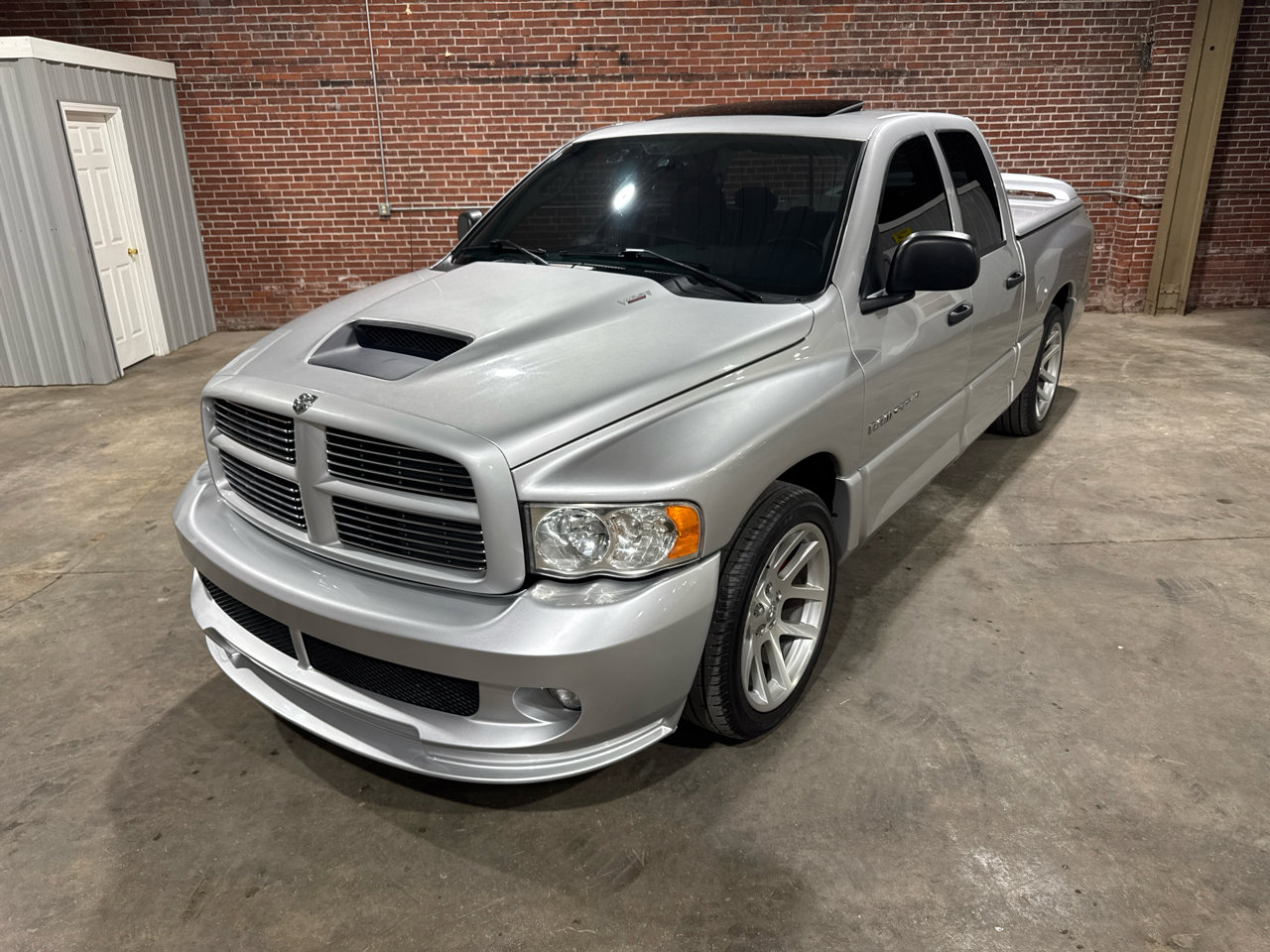 Used 2005 Dodge Ram 1500 Truck 2WD Quad Cab image 9