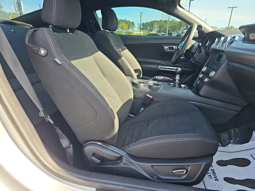 Used 2017 Ford Mustang GT image 13