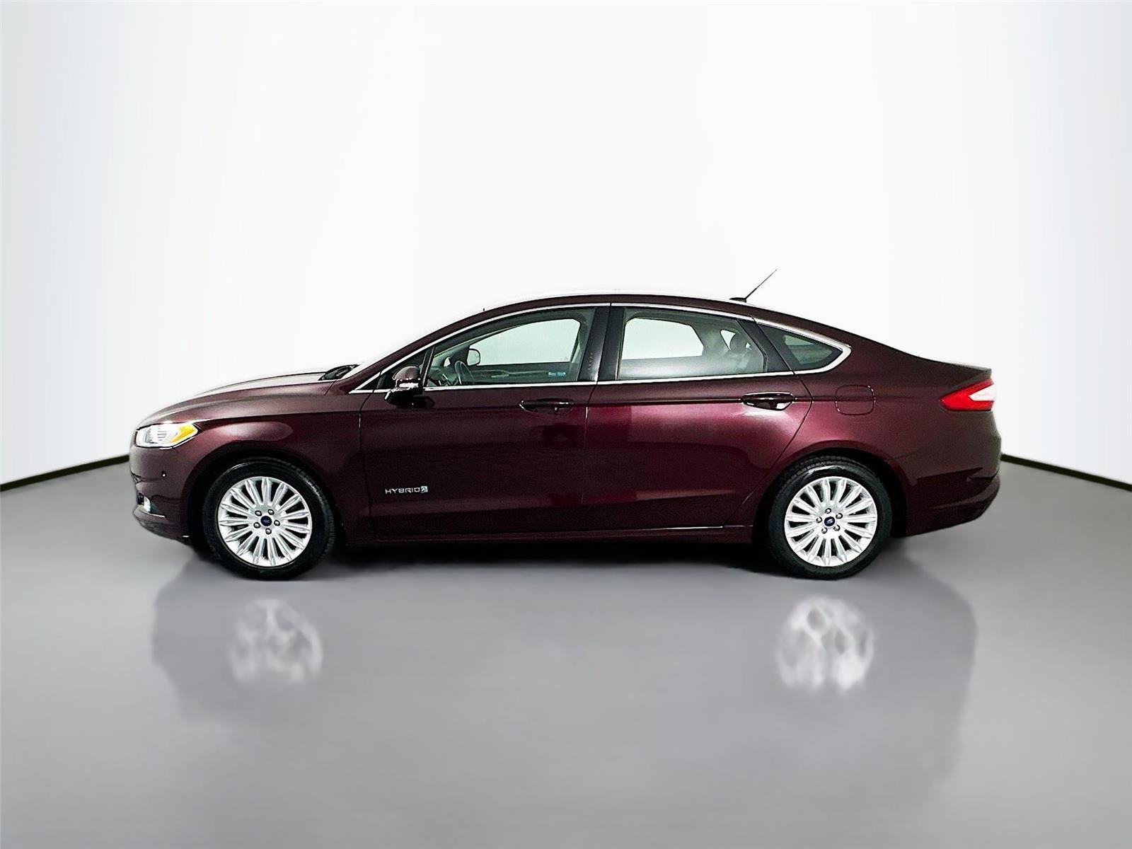 Used 2013 Ford Fusion SE FWD image 8
