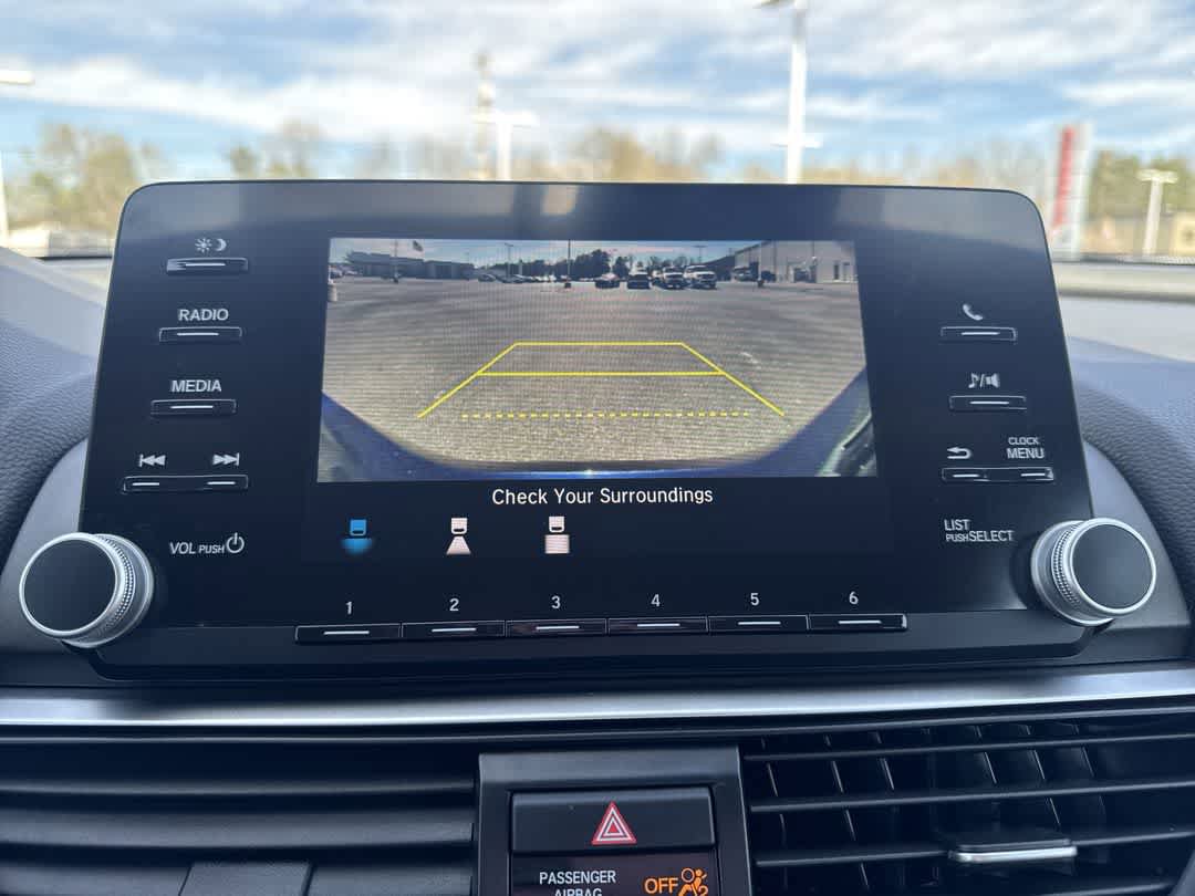 Used 2020 Honda Accord LX image 17