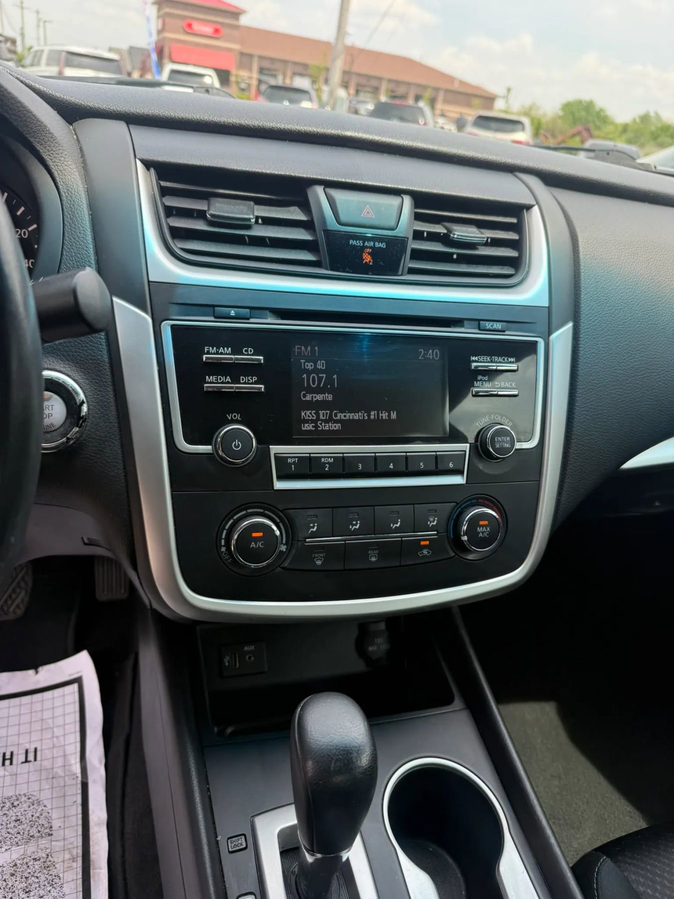 Used 2017 Nissan Altima 2.5 SR w/ Midnight Edition Package FWD image 14