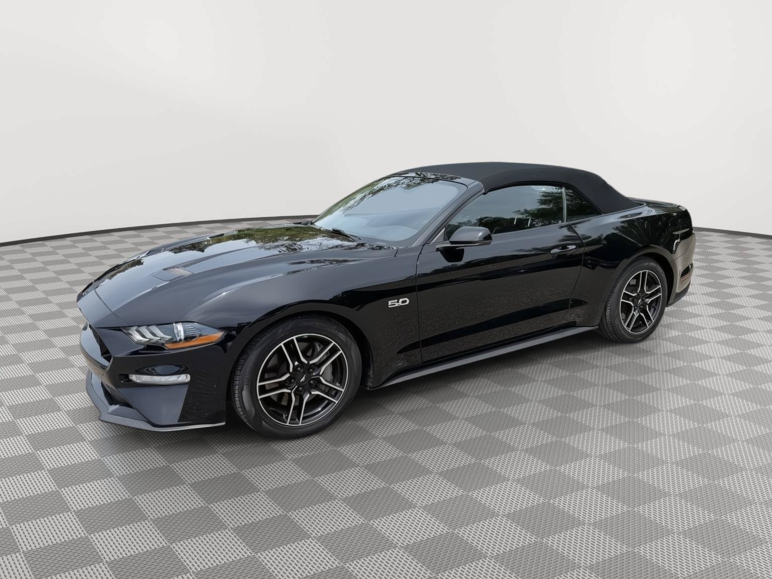 Used 2019 Ford Mustang GT Premium w/ Equipment Group 401A RWD image 20