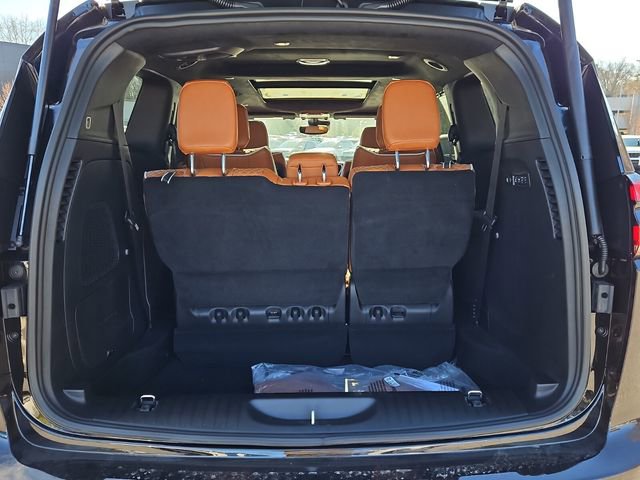 New 2026 Chrysler Pacifica Pinnacle image 27