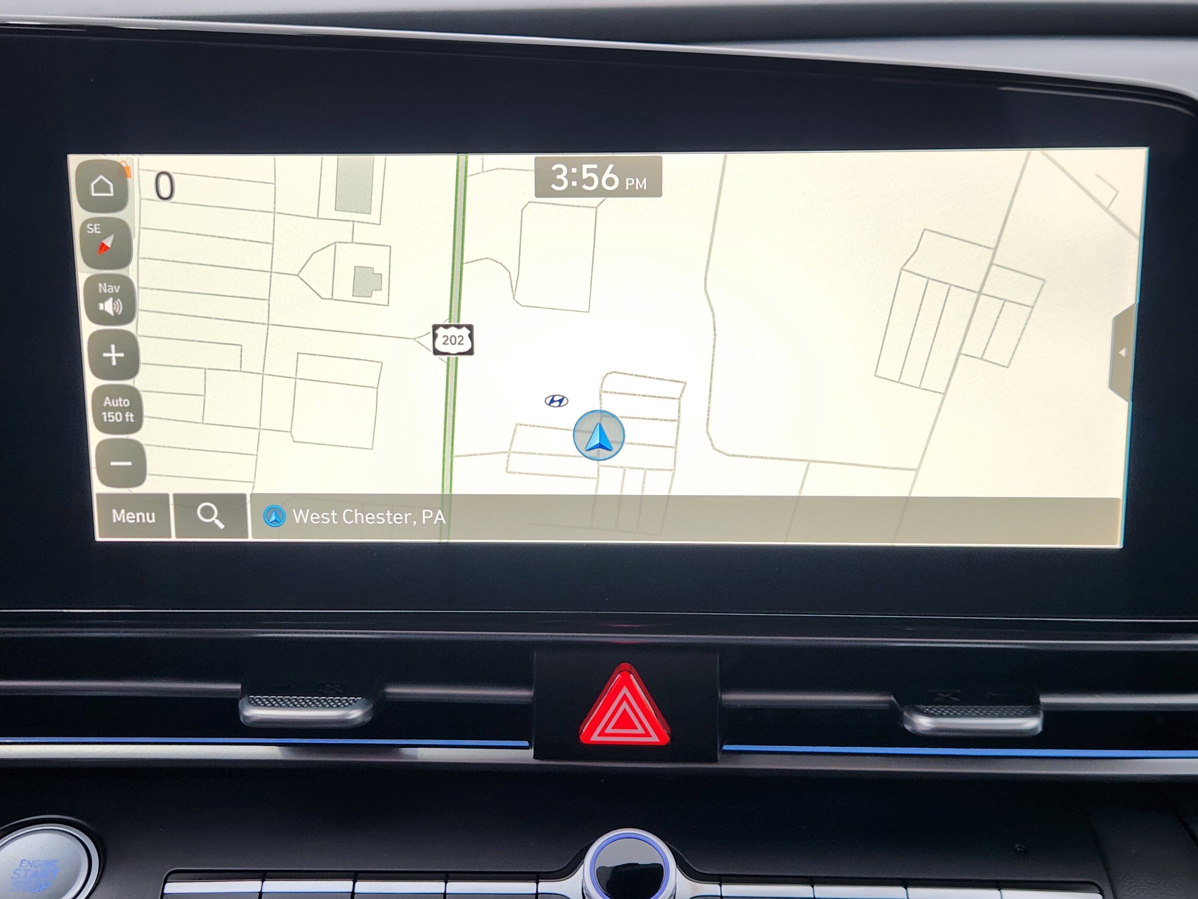 Certified 2023 Hyundai Elantra Limited w/ Preferred Accessory Package image 12