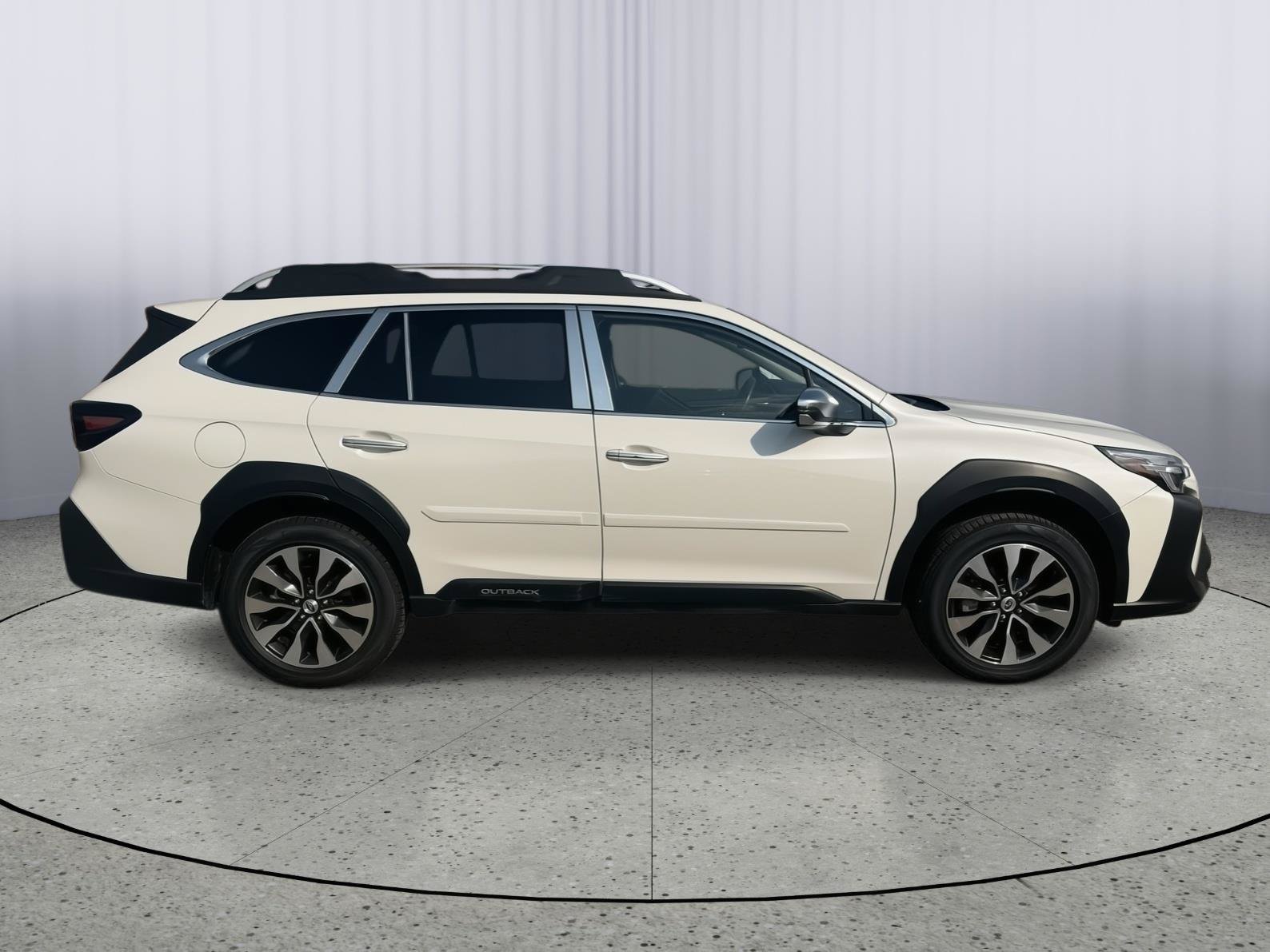 Used 2024 Subaru Outback Touring XT AWD/4WD image 7