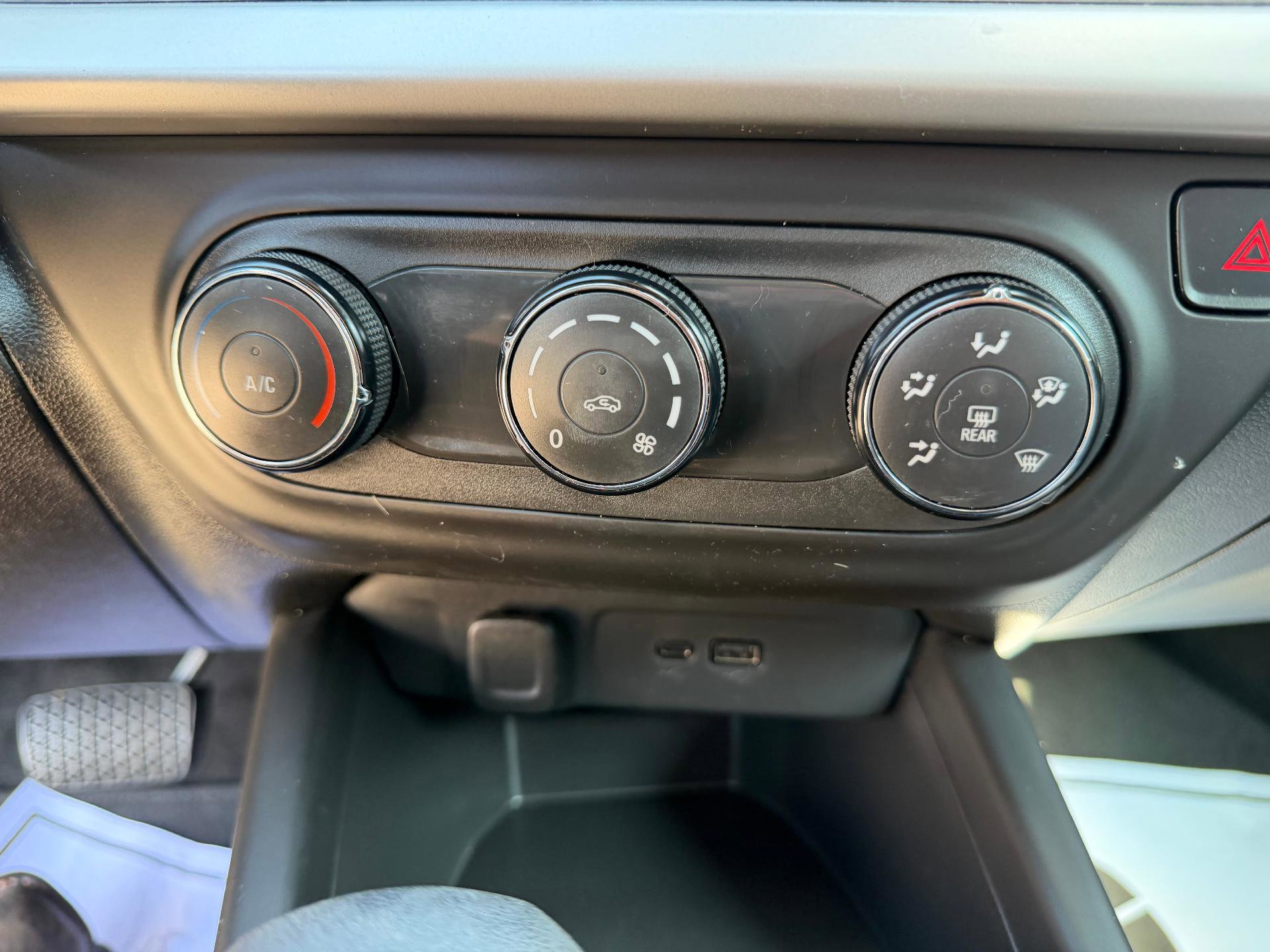 Certified 2024 Chevrolet Trax LS image 25