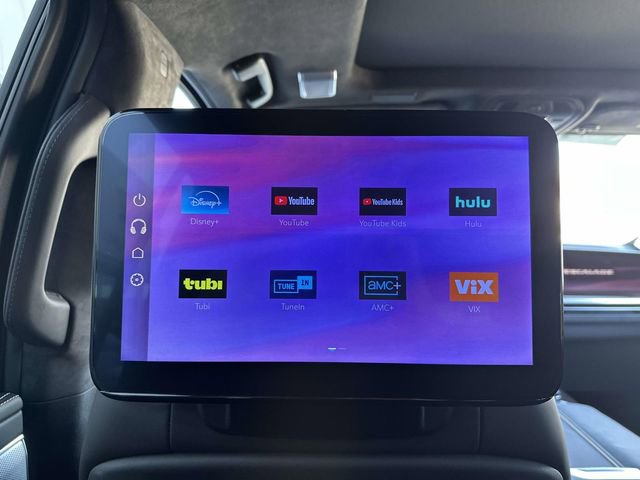 Certified 2025 Cadillac Escalade ESV Premium Luxury Platinum w/ LPO, Floor Liner Package image 33