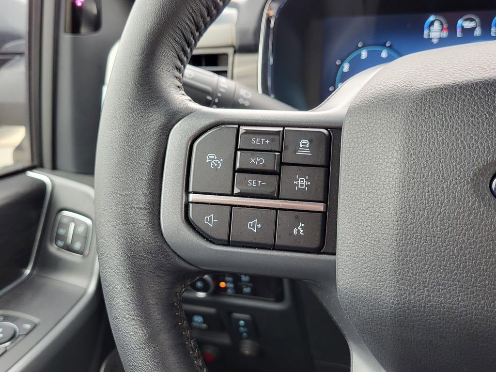 Used 2024 Ford F150 Lariat w/ FX4 Off-Road Package image 21