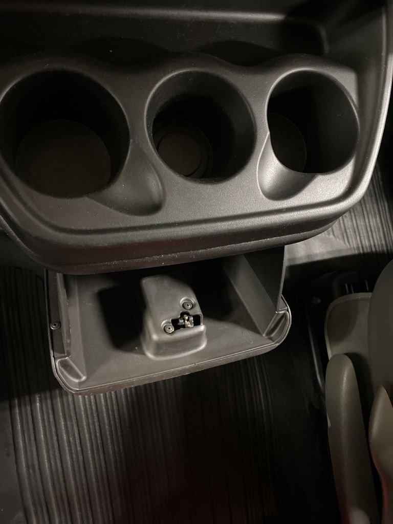 Used 2024 GMC Savana 2500 w/ Driver Convenience Package image 25