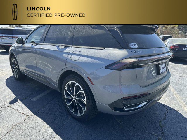 Certified 2025 Lincoln Nautilus Reserve AWD/4WD image 5