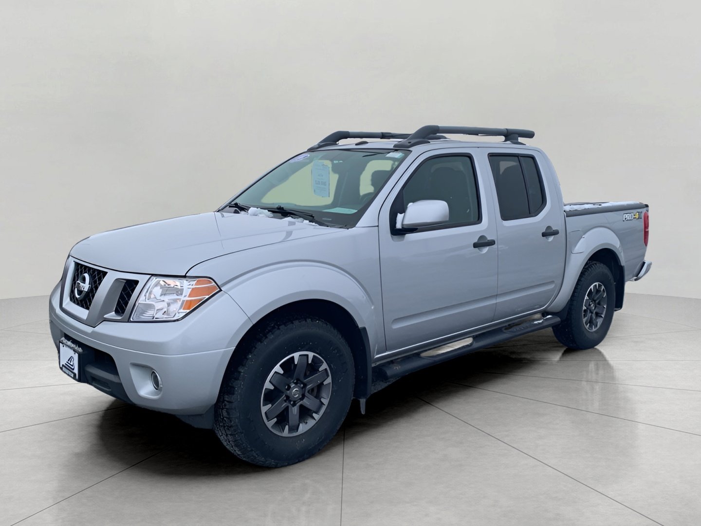 Used 2019 Nissan Frontier PRO-4X image 3