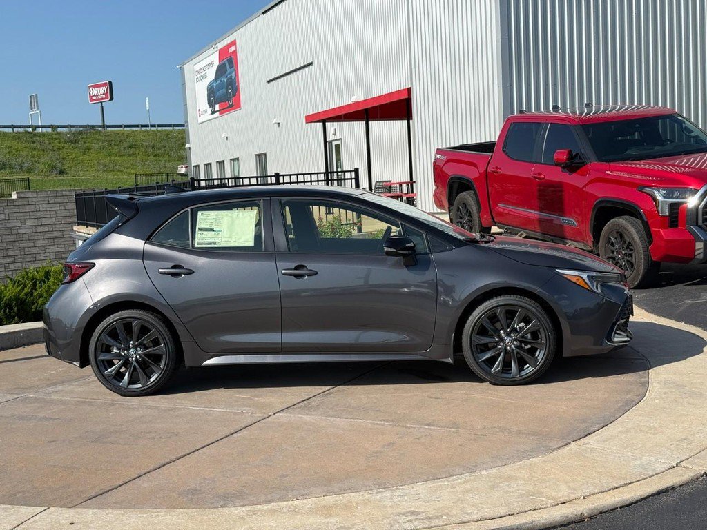 New 2026 Toyota Corolla XSE FWD video 2