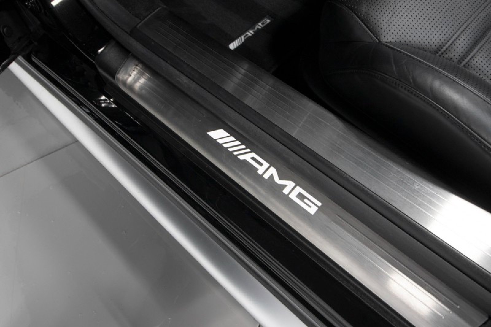 Used 2019 Mercedes-Benz SL 63 AMG image 38