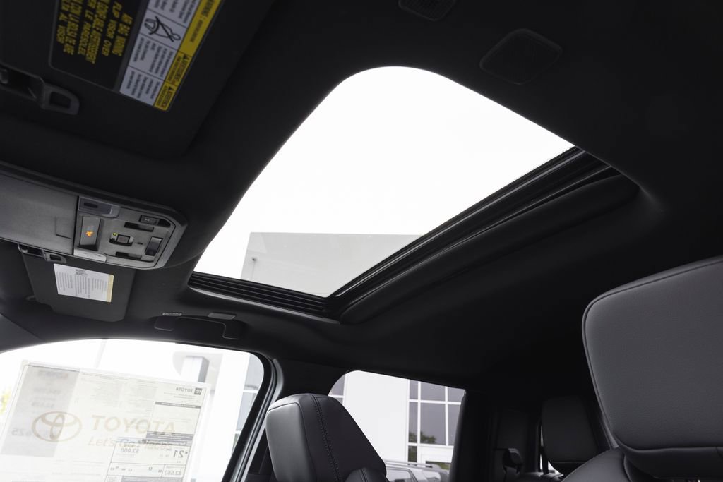 New 2026 Toyota Tacoma TRD Off-Road image 8