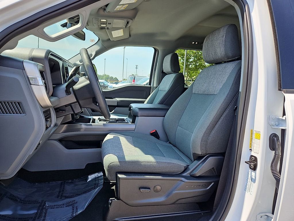 Used 2024 Ford F250 XLT w/ XLT Premium Package AWD/4WD image 13