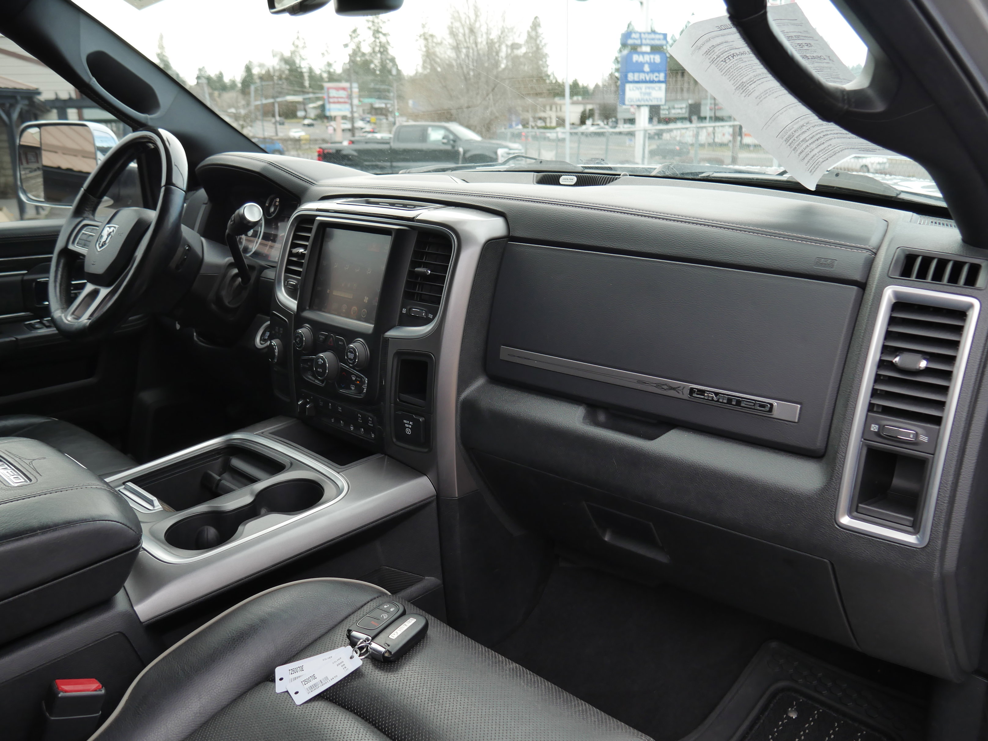 Used 2016 RAM 2500 Limited image 27