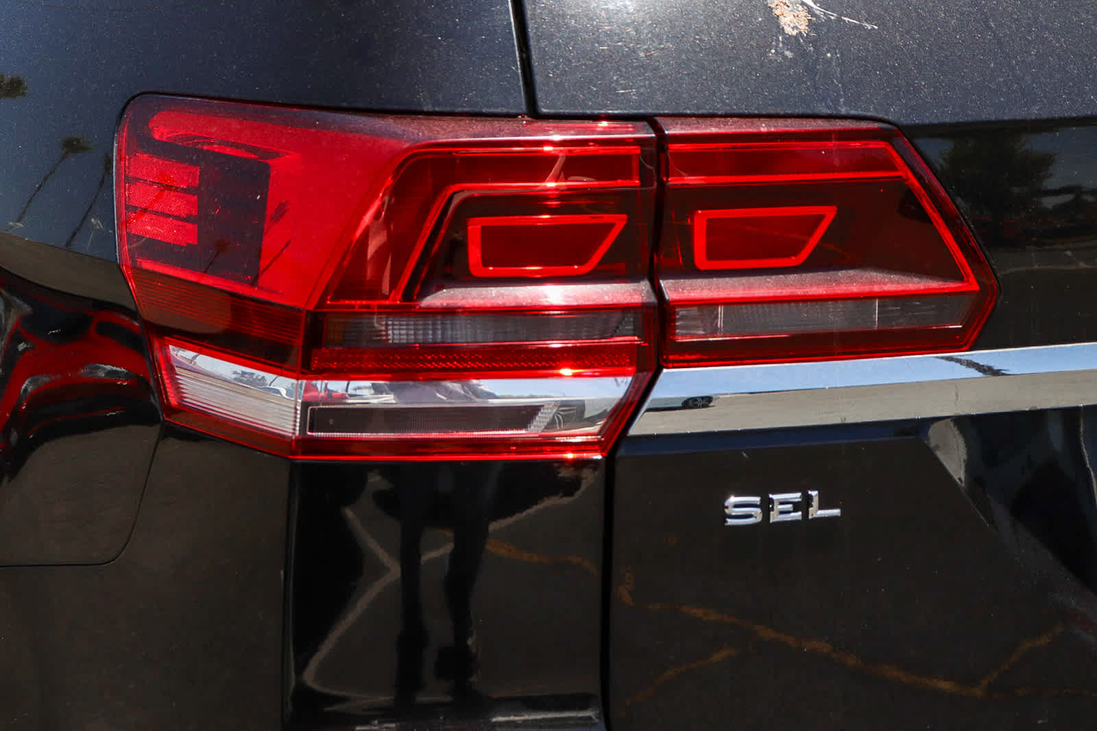 Used 2018 Volkswagen Atlas SEL AWD/4WD image 6