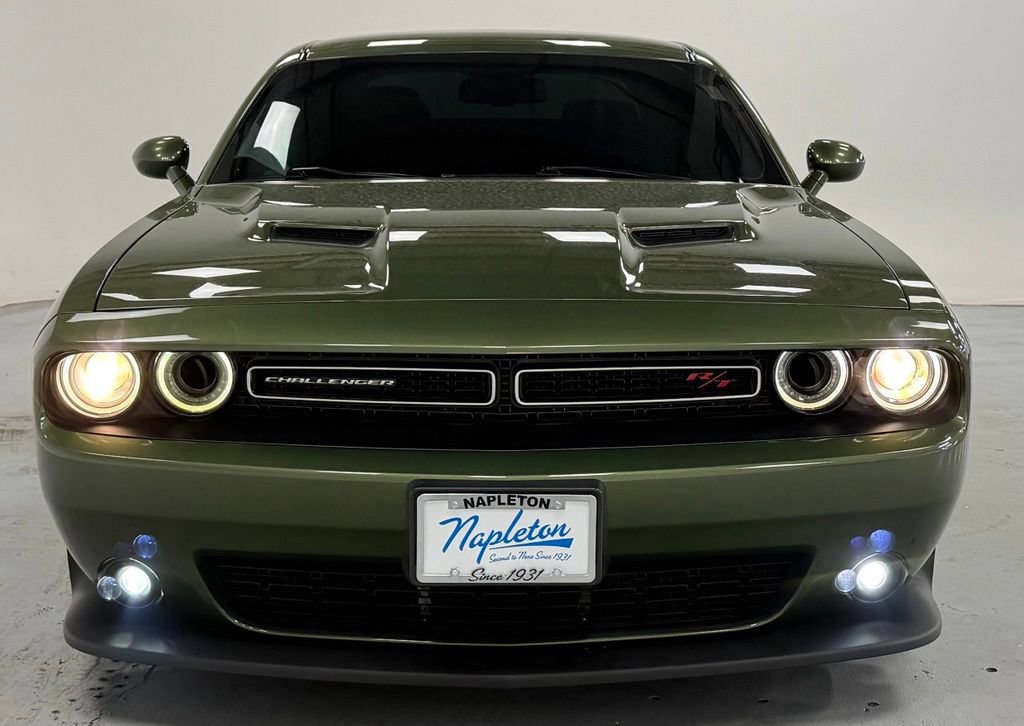 Used 2018 Dodge Challenger R/T Scat Pack w/ Leather Interior Group RWD image 7