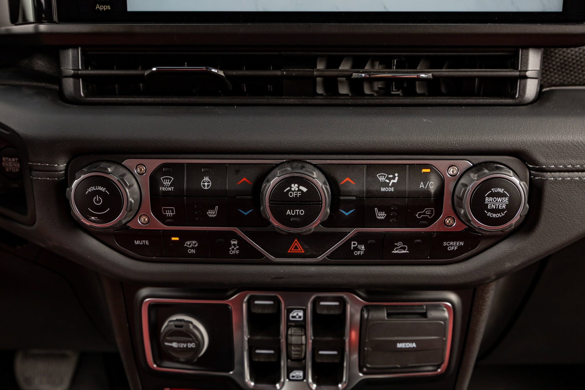 Used 2024 Jeep Wrangler Unlimited Rubicon 392 image 27