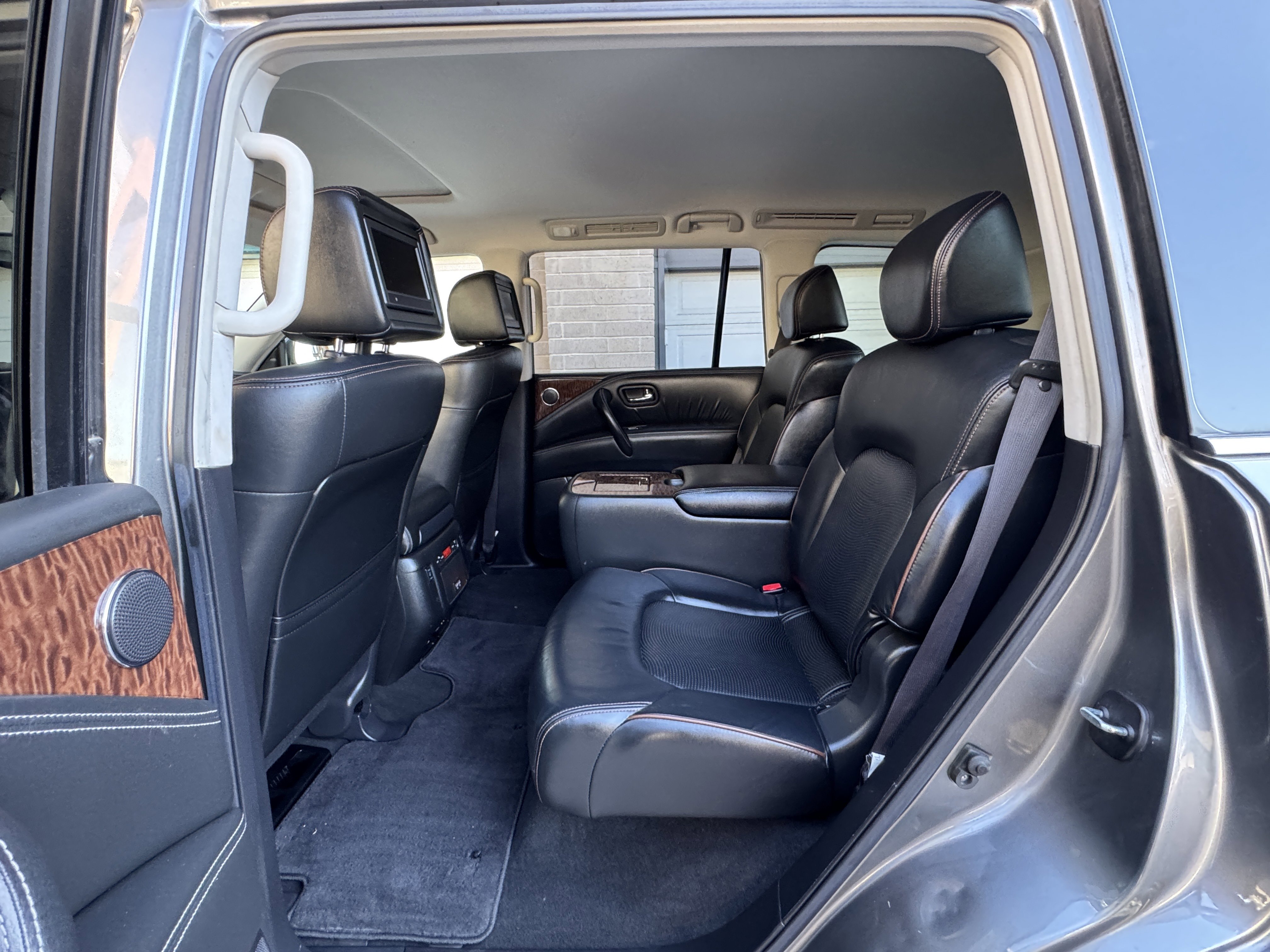 Used 2017 Nissan Armada Platinum w/ Captain Seat Package image 22