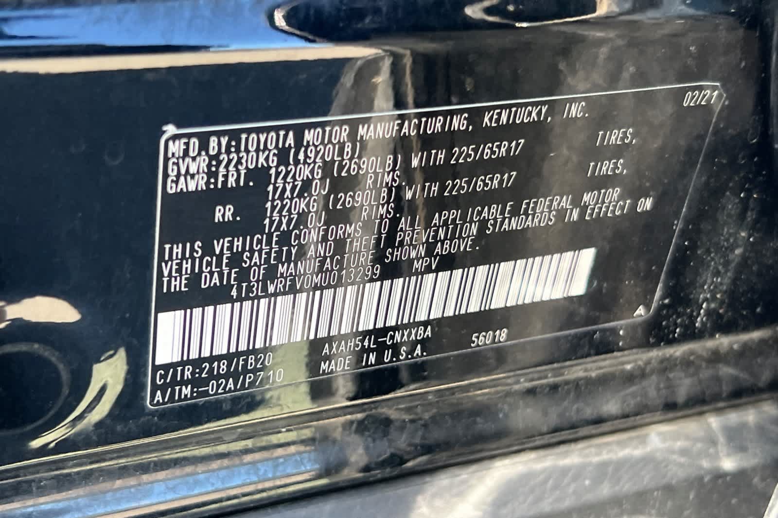 Used 2021 Toyota RAV4 LE AWD/4WD image 33