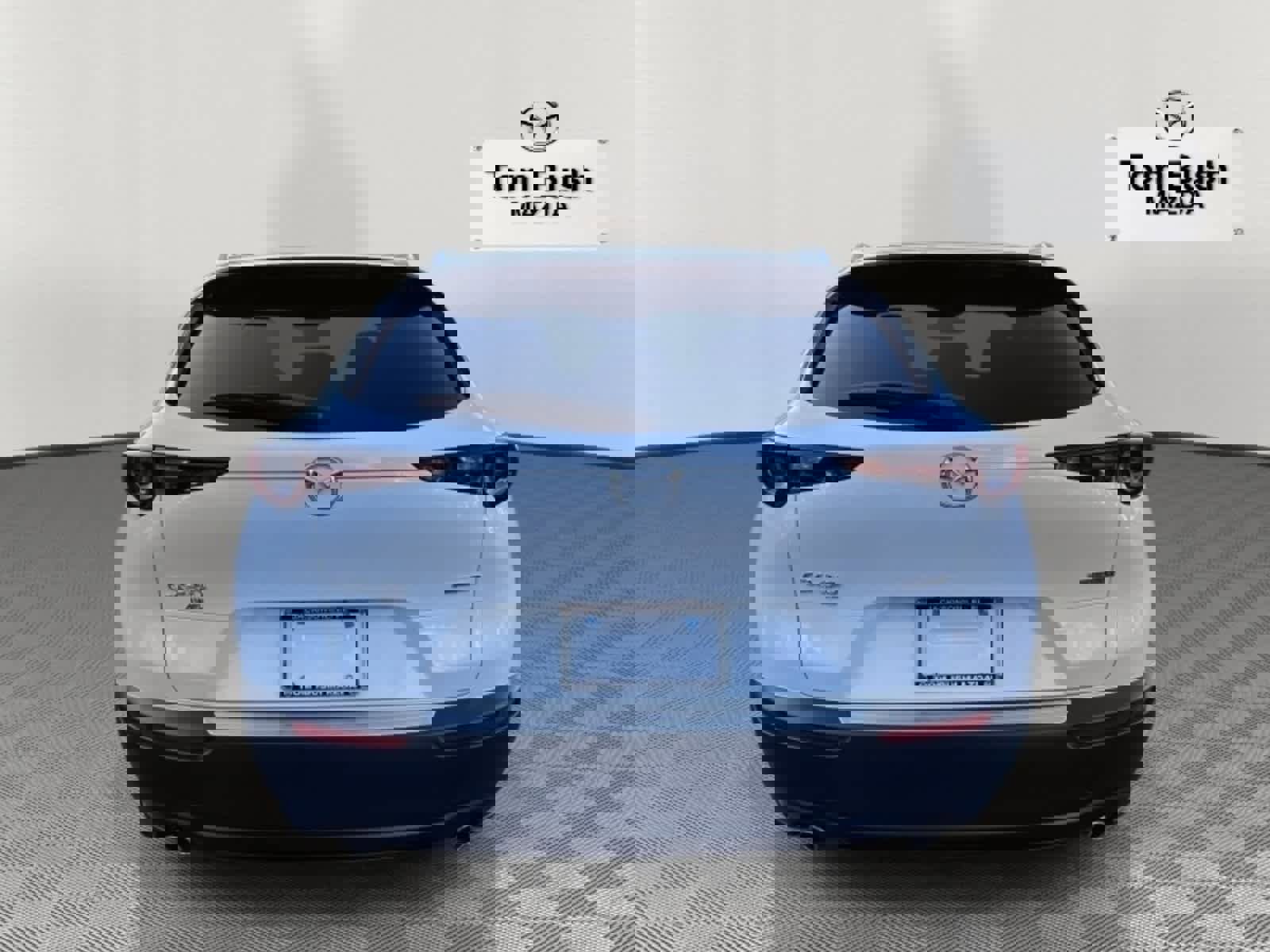 Certified 2025 MAZDA CX-30 AWD 2.5 S w/ Preferred Package image 4