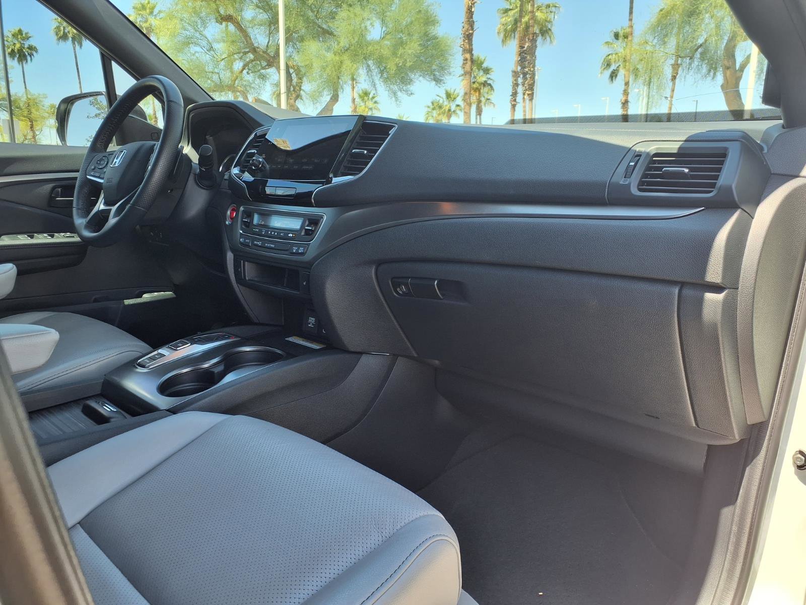 Used 2023 Honda Passport EX-L image 11