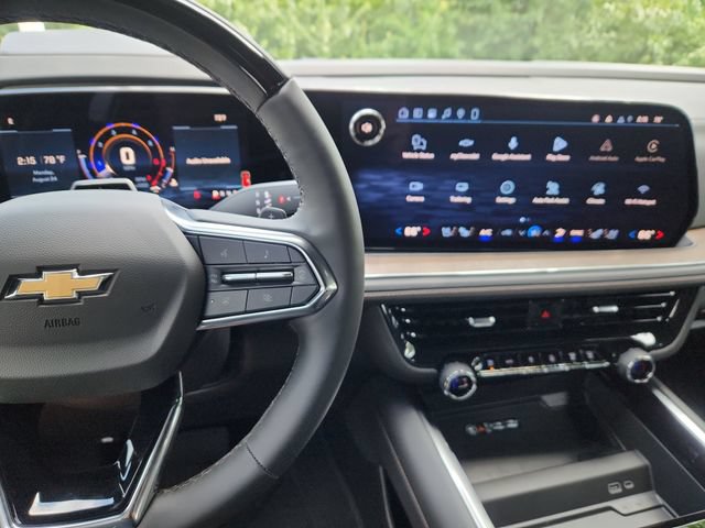 New 2026 Chevrolet Suburban High Country AWD/4WD image 27