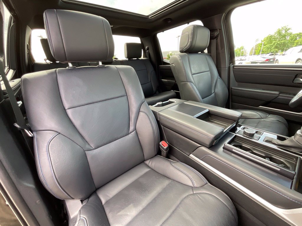 Used 2025 Toyota Tundra Platinum AWD/4WD image 19