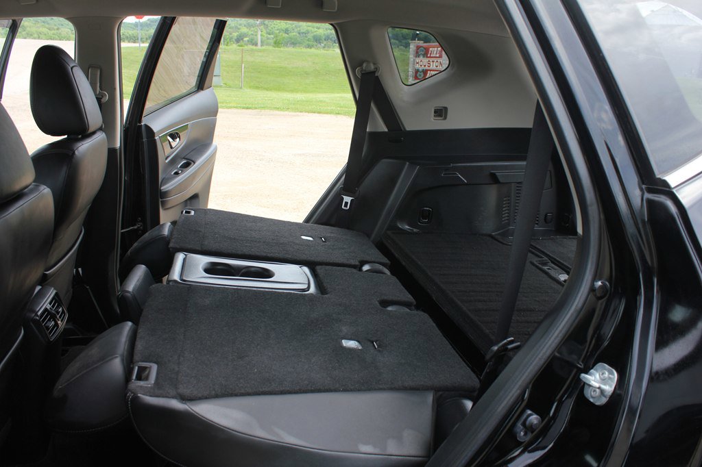 Used 2017 Nissan Rogue SL AWD/4WD image 40