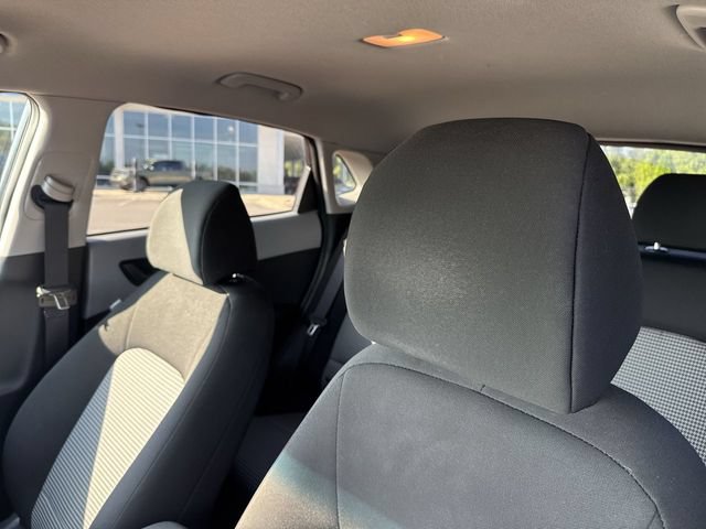 Used 2018 Hyundai Kona SEL AWD/4WD image 11