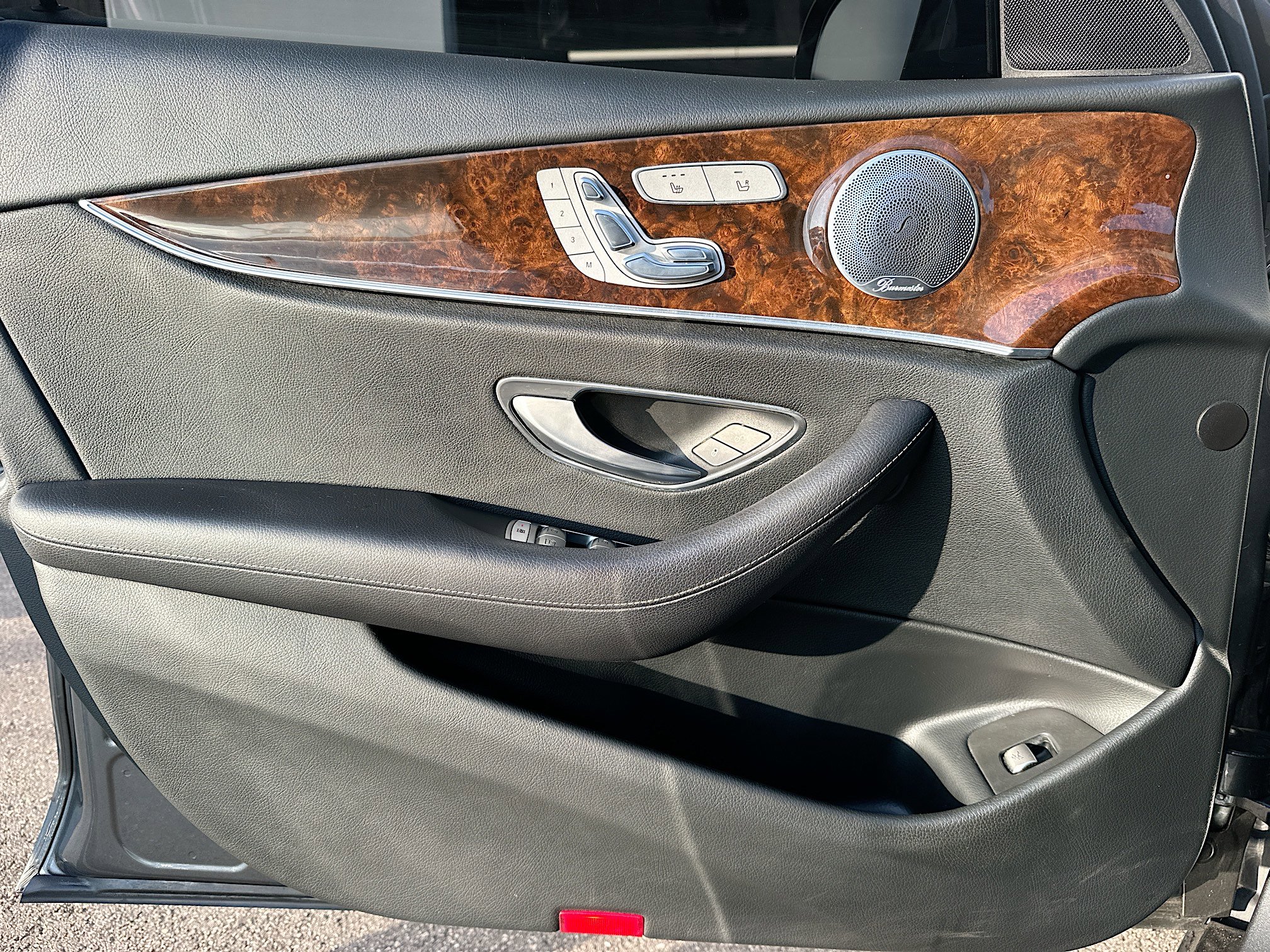 Used 2017 Mercedes-Benz E 300 image 22