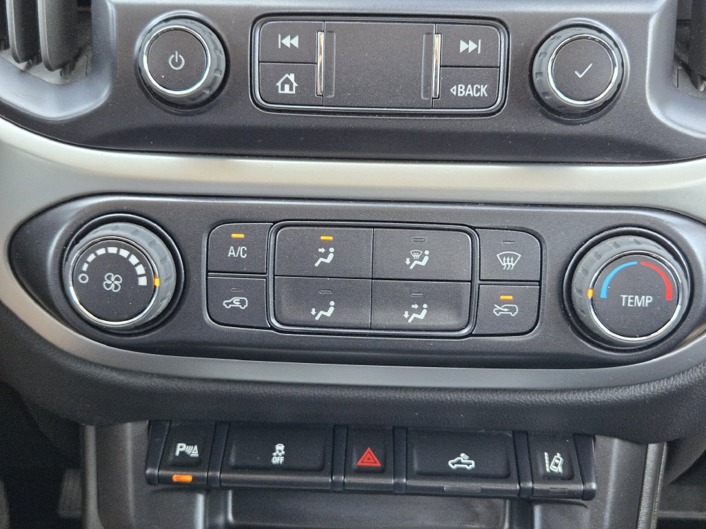 Used 2022 Chevrolet Colorado LT w/ Fleet Safety Package RWD image 19