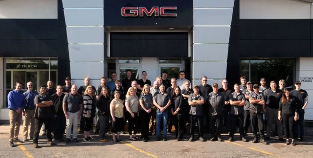 Used 2024 Cadillac Lyriq Luxury w/ LPO, Floor Liner Package image 8