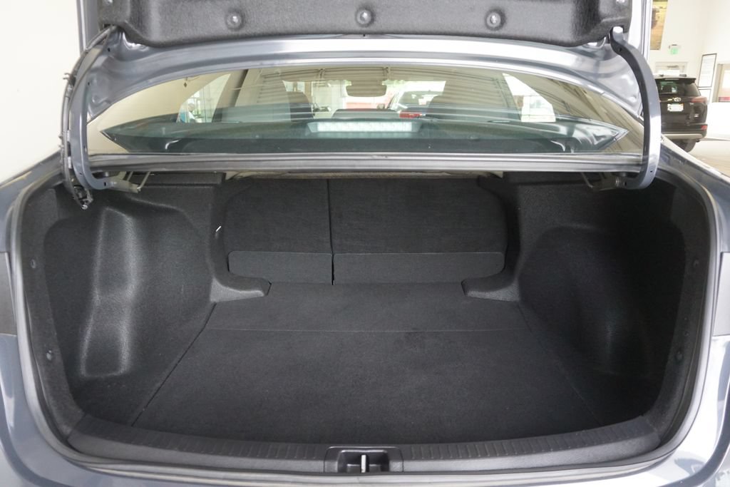 Used 2023 Toyota Corolla SE FWD image 15