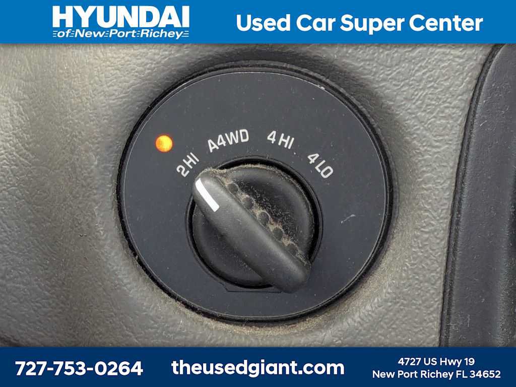 Used 2003 Chevrolet TrailBlazer LS w/ Preferred Equipment Group AWD/4WD image 24