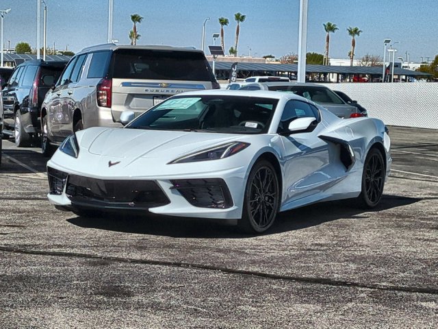 New 2027 Chevrolet Corvette Stingray Coupe w/ 1LT RWD image 4