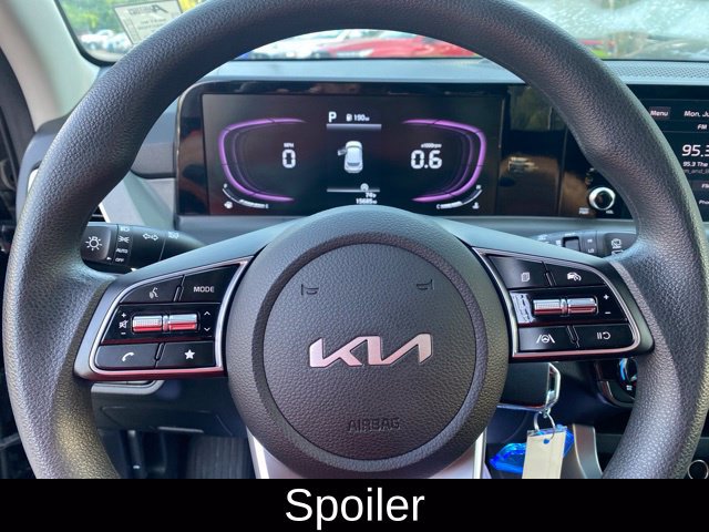 Used 2024 Kia Seltos LX AWD/4WD image 11