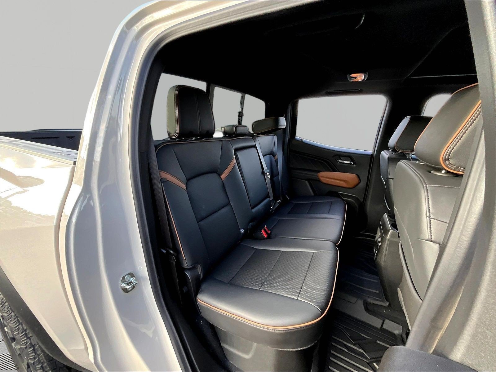 New 2026 GMC Canyon AT4 w/ Technology Plus Package AWD/4WD image 20