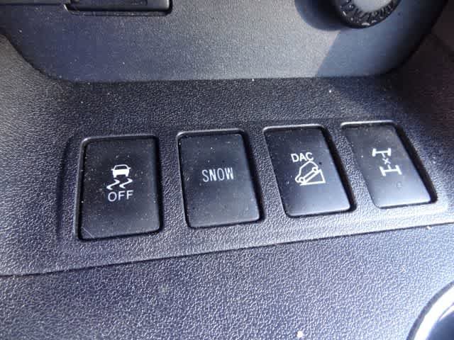 Used 2016 Toyota Highlander XLE w/ Protection Package #3 AWD/4WD image 11