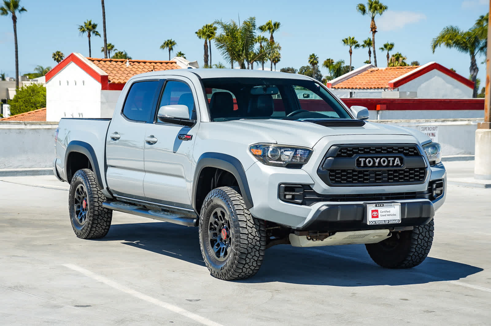 Certified 2017 Toyota Tacoma TRD Pro AWD/4WD image 4