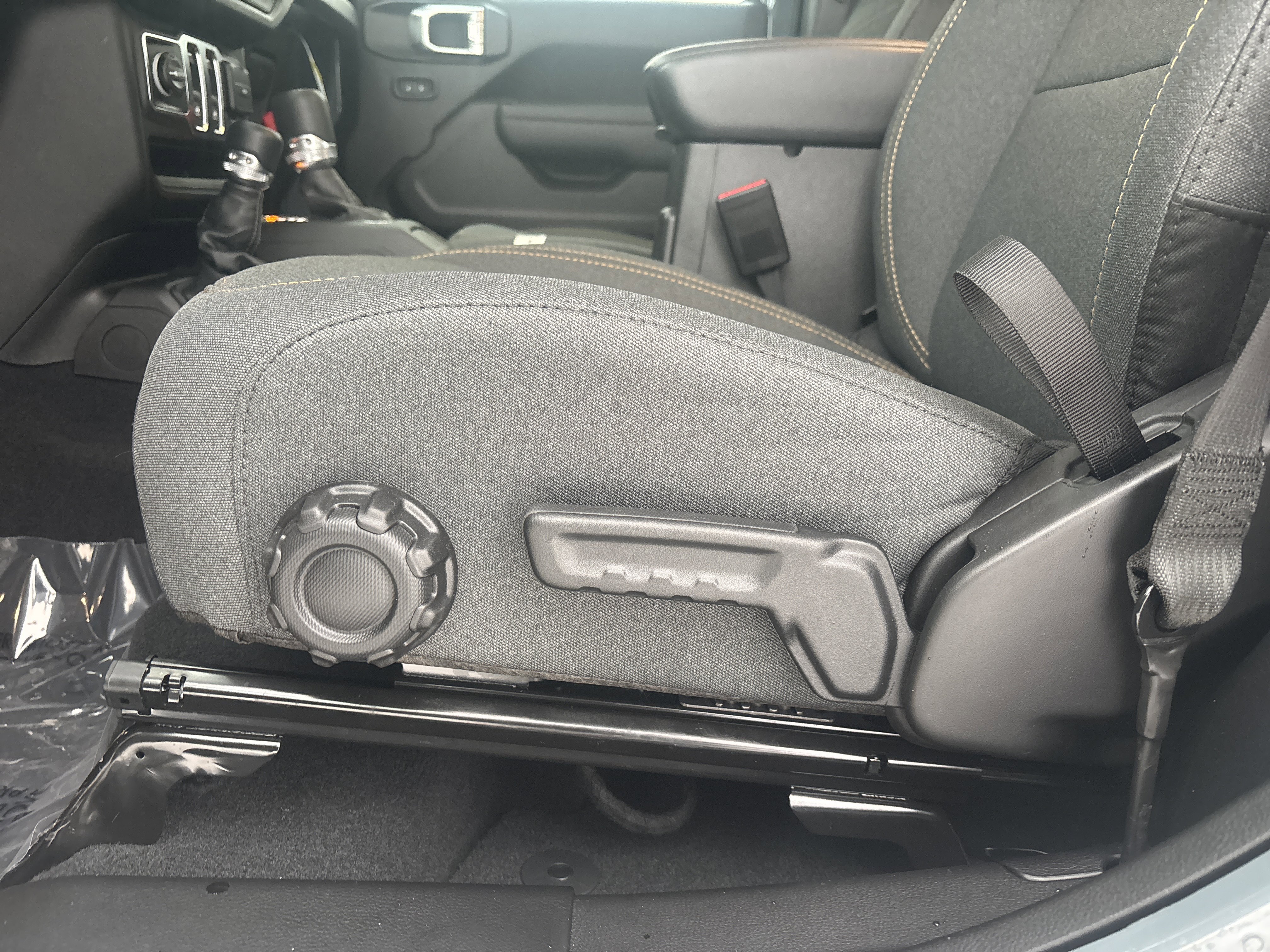 New 2026 Jeep Wrangler Sport image 34