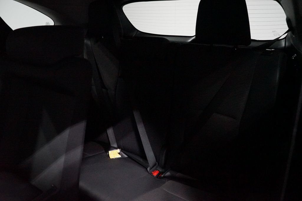 Certified 2024 Toyota Highlander LE FWD image 30